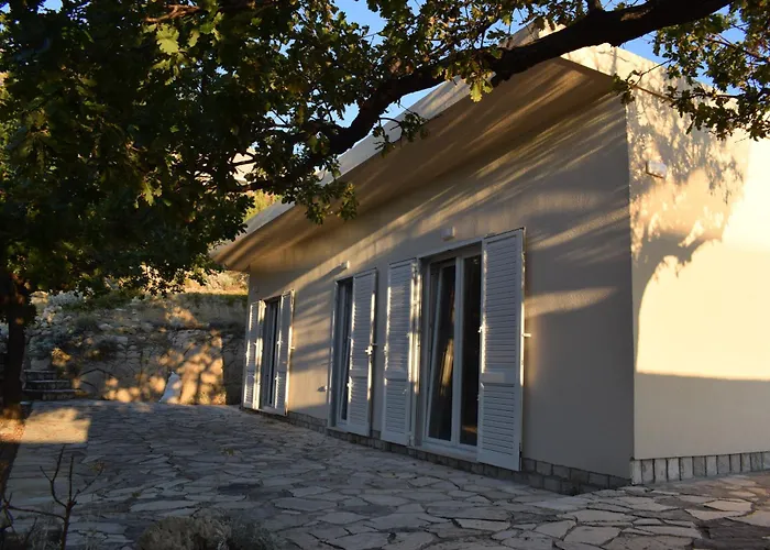 Villa Sortis - For 2 Families And Pets *