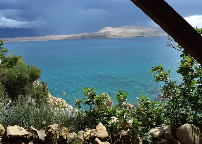 Sortis - For 2 Families And Pets Bosana