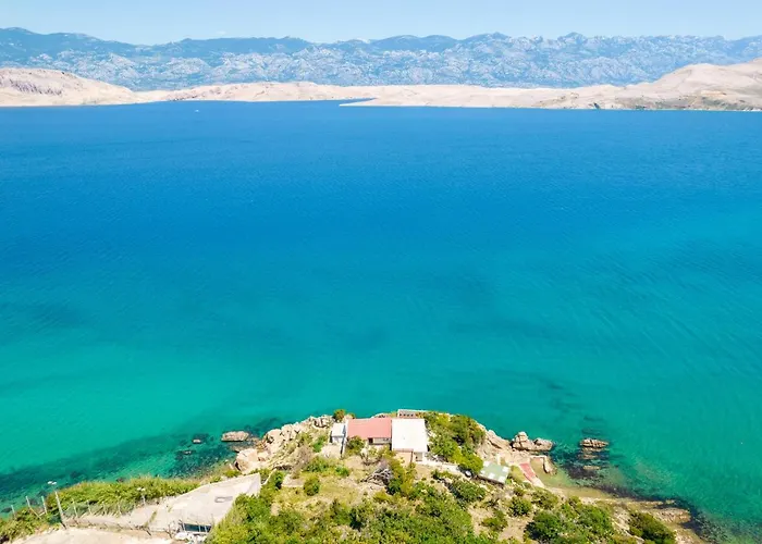Sortis And Boat Villa Bosana
