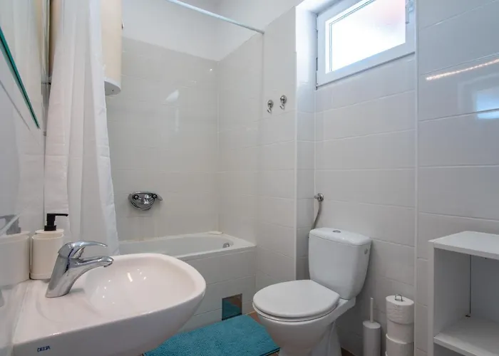 Sortis - For 2 Families And Pets * Bosana