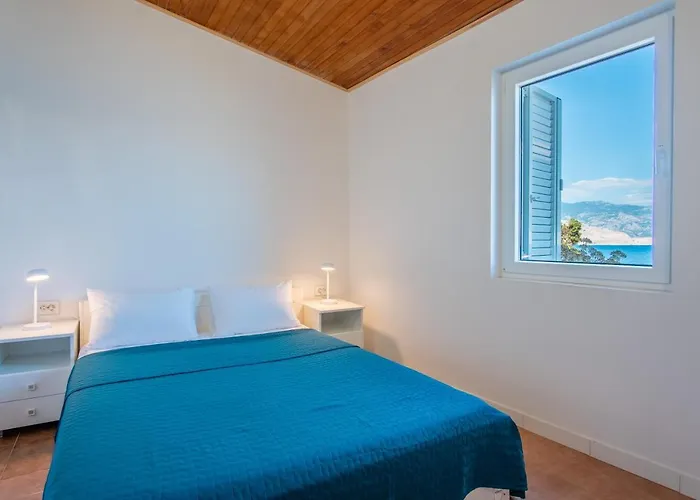 Sortis - For 2 Families And Pets * Bosana